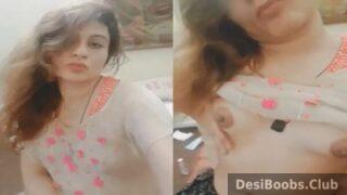 Pak beauty influencer with milky boobs