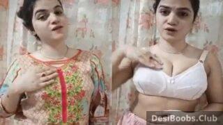 Desi beauty stripping to show milky boobs