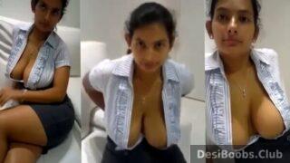 Erotic mms of big boobs beautiful Indian college girl
