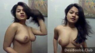 Hot boobs video of sexy Indian stripper